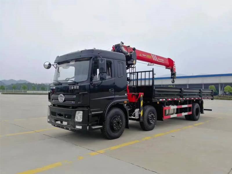 三環(huán)昊龍三一10噸隨車吊