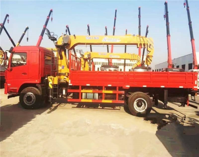 2020年陜汽軒德徐工8噸隨車吊