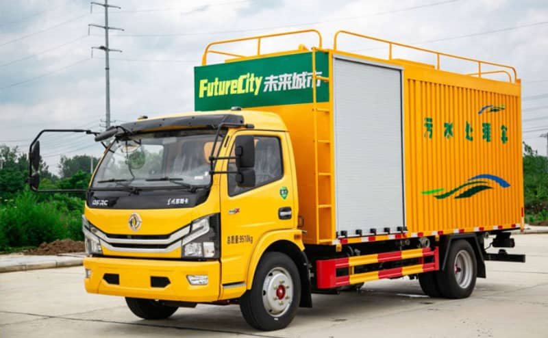 黃牌東風(fēng)D7國六污水凈化車閃亮登場(chǎng)