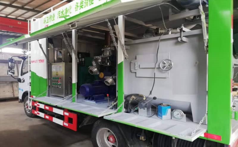 藍牌東風污水凈化車+玉柴140馬力+六檔變速