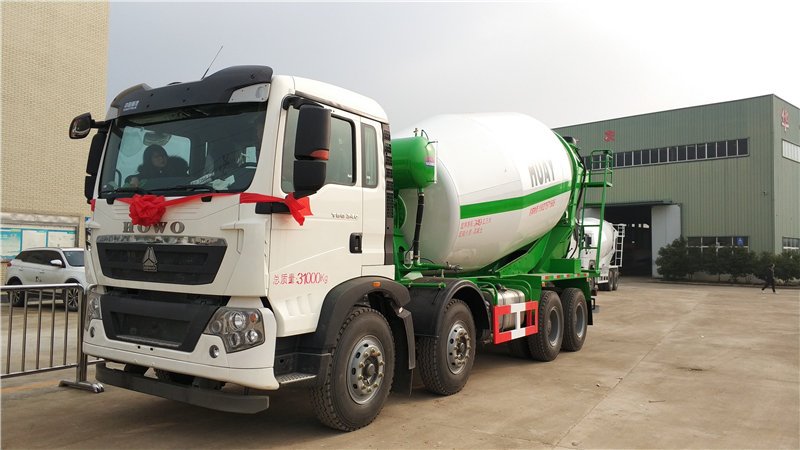 華專一牌EHY5310GJBZ混凝土攪拌運(yùn)輸車