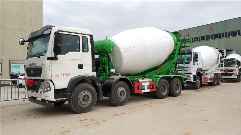 華專一牌EHY5310GJBZ混凝土攪拌運(yùn)輸車