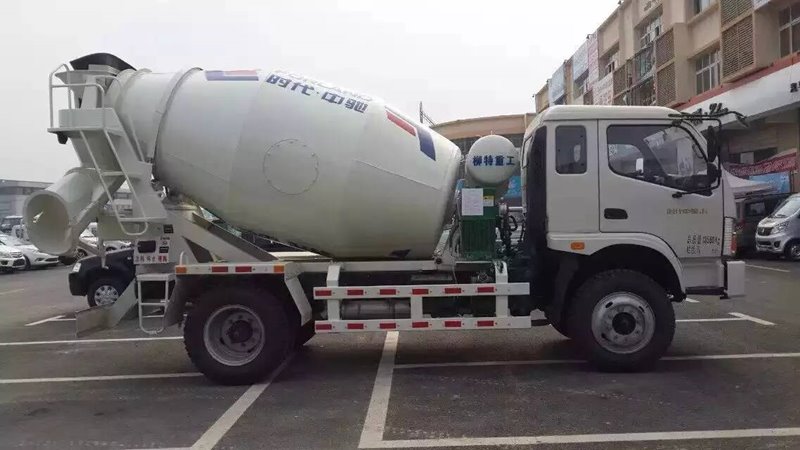 華專(zhuān)一牌EHY5250GJBBJ混凝土攪拌運(yùn)輸車(chē)
