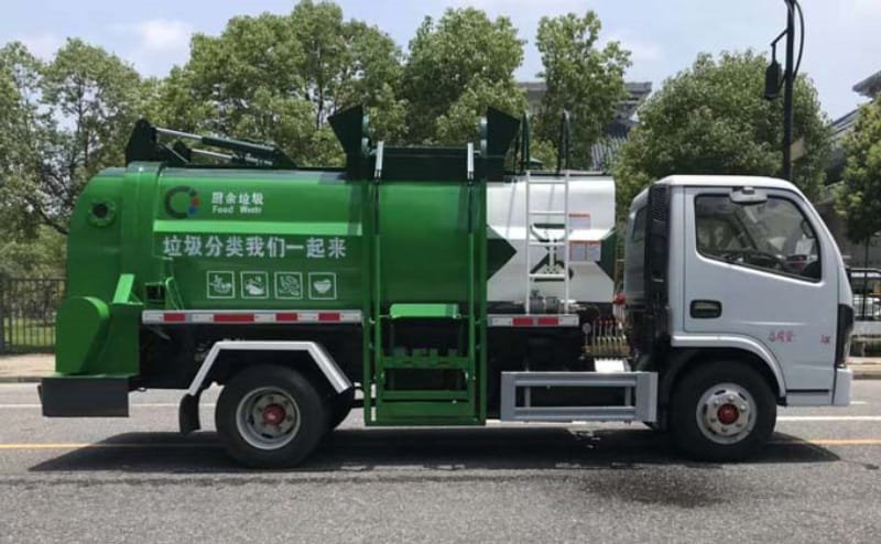 6方東風小多利卡餐廚污水處理車
