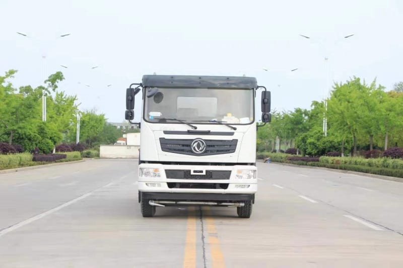 程力威牌CLW5180GSSYT6灑水車