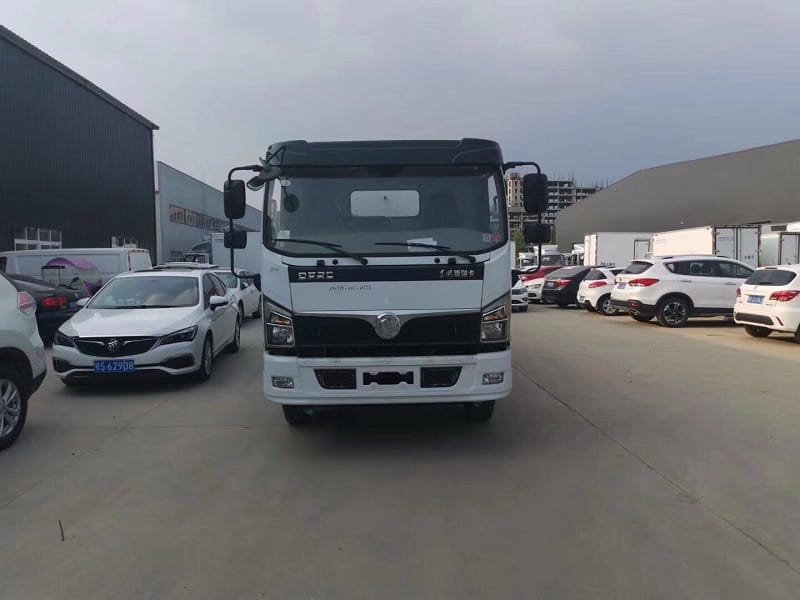程力威牌CLW5120GSS6灑水車