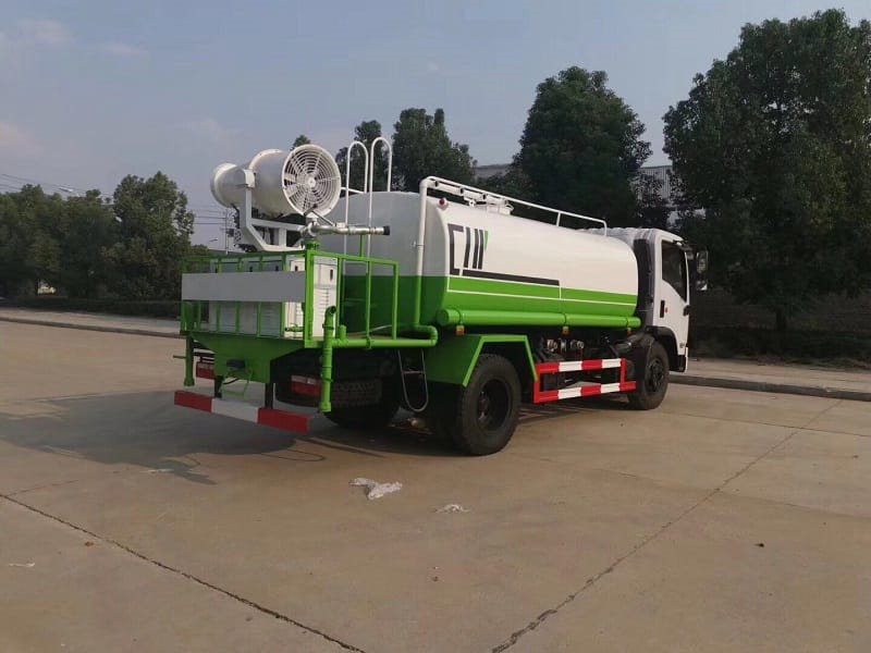程力威牌CLW5120GSS6灑水車