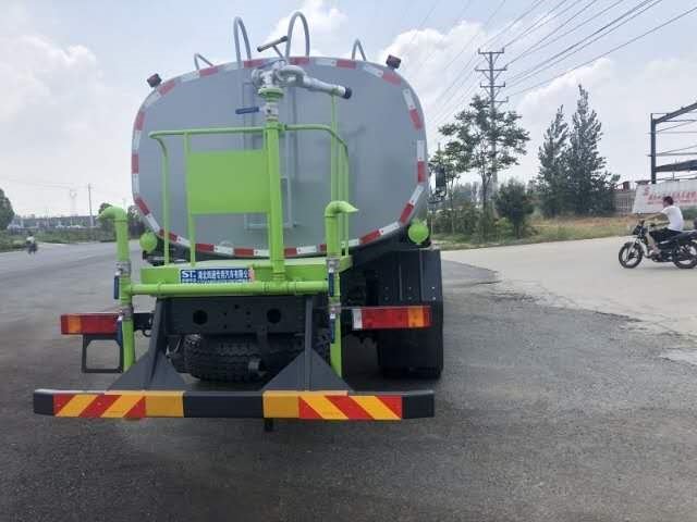 程力威牌CLW5181GSSYT6灑水車