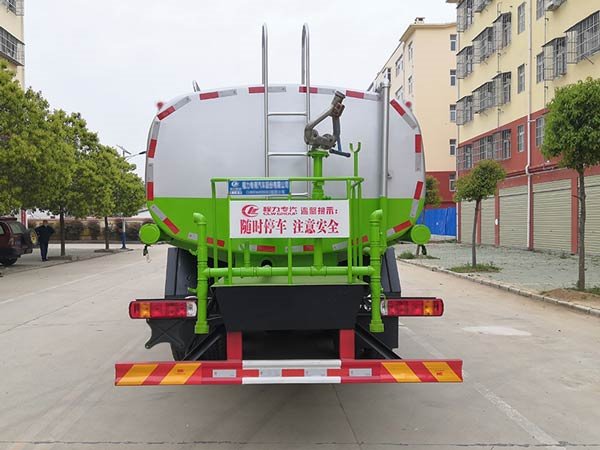 程力威牌CLW5250GSSB6灑水車