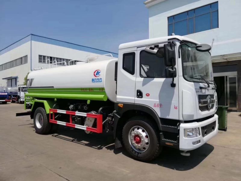 程力威牌CLW5181GSSD6灑水車