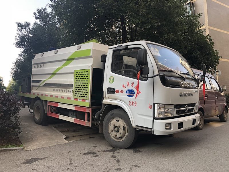 程力威牌CLW5070TQYD6清淤車
