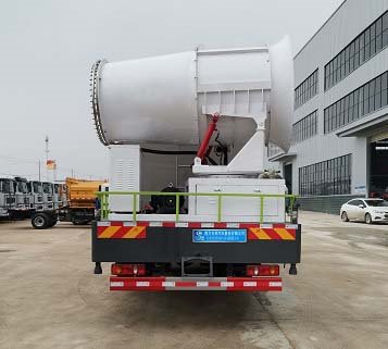 程力威牌CLW5250TDY6CD多功能抑塵車