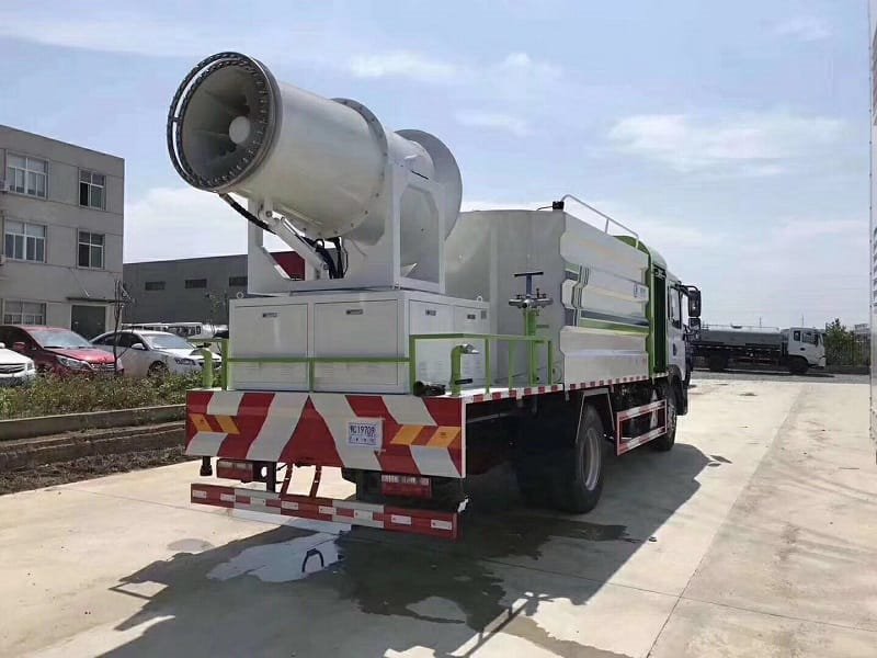 程力威牌CLW5181TDYKL6多功能抑塵車