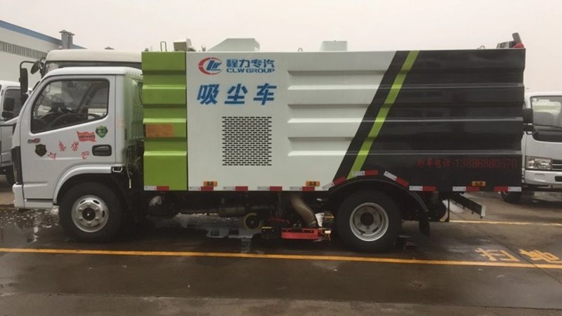 程力威牌CLW5180TXCD6吸塵車
