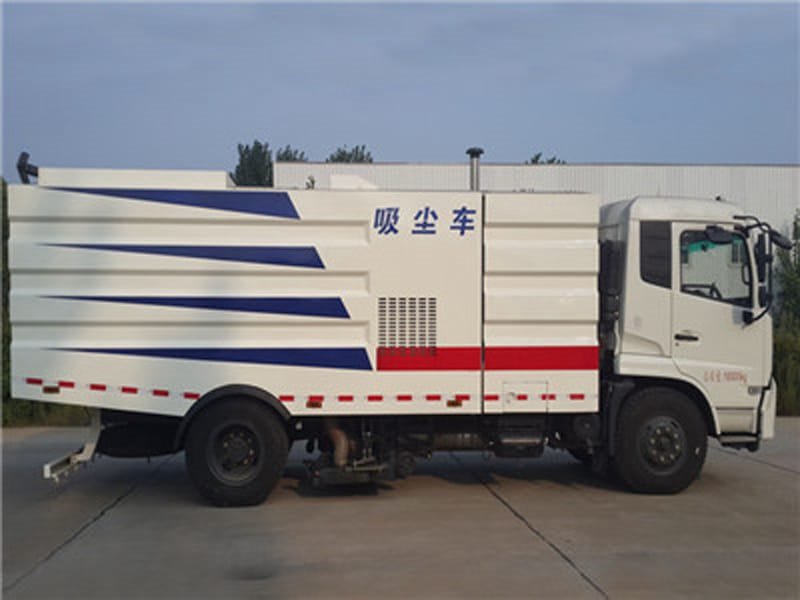 程力威牌CLW5180TXCD6吸塵車