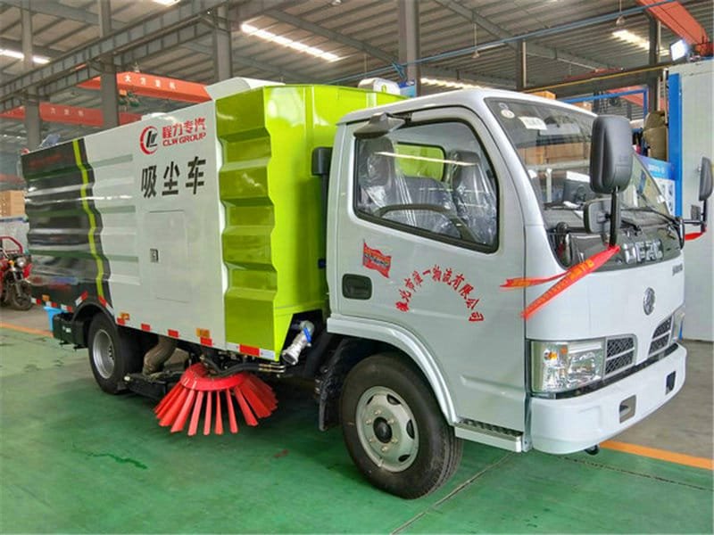 程力威牌CLW5180TXCHL6吸塵車