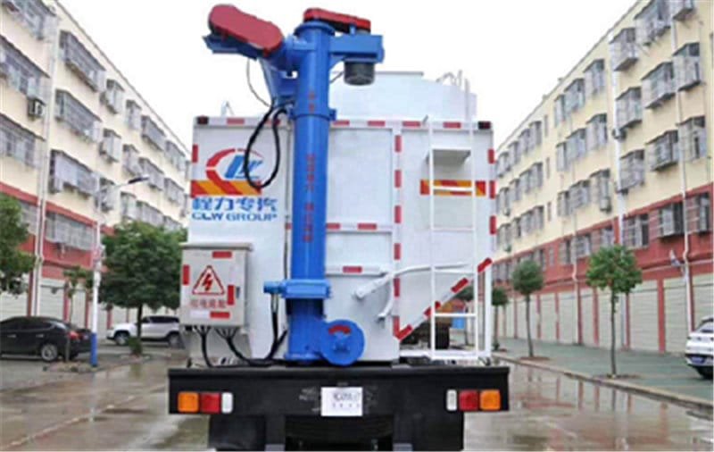 程力威牌CLW5182ZSLC6散裝飼料運(yùn)輸車