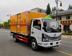程力威牌CLW5040XZWE6雜項危險物品廂式運輸車