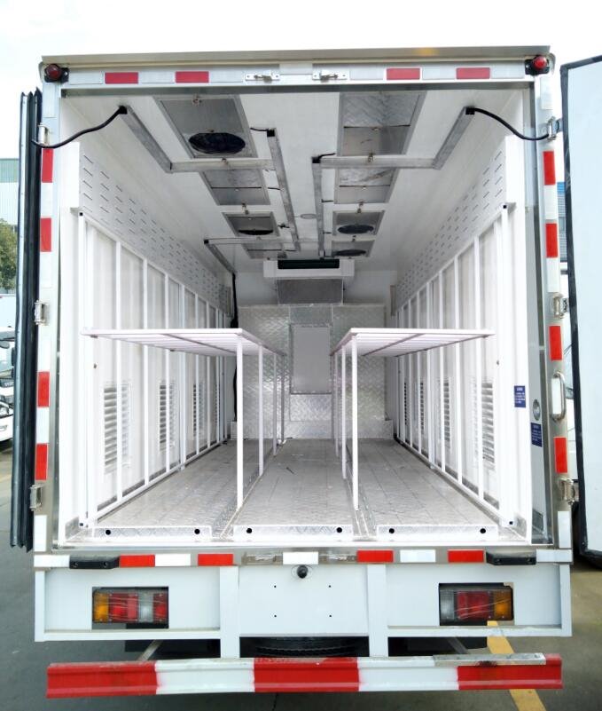 程力威牌CLW5040XCQQ6雛禽運輸車