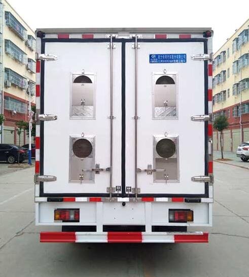 程力威牌CLW5040XCQQ6雛禽運輸車