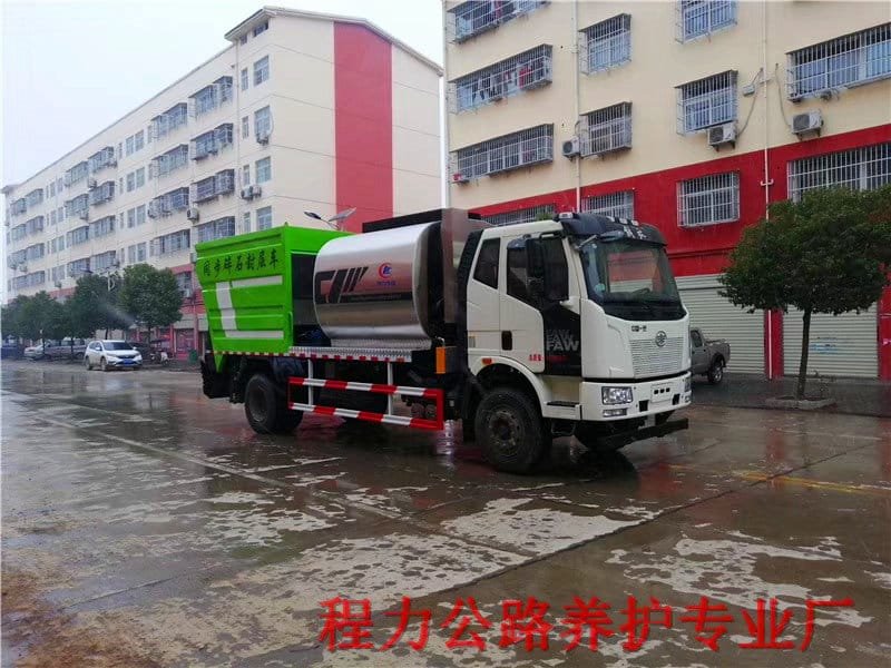 程力威牌CLW5180TFCC6同步碎石封層車