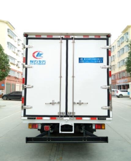 程力威牌CLW5117XLCQ6冷藏車