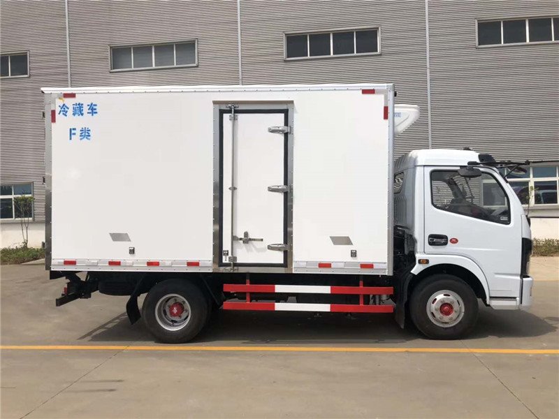程力威牌CLW5045XLCE6冷藏車
