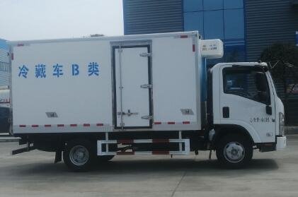程力威牌CLW5040XLCQ6冷藏車