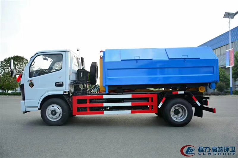 程力威牌CLW5070ZXXD6車廂可卸式垃圾車