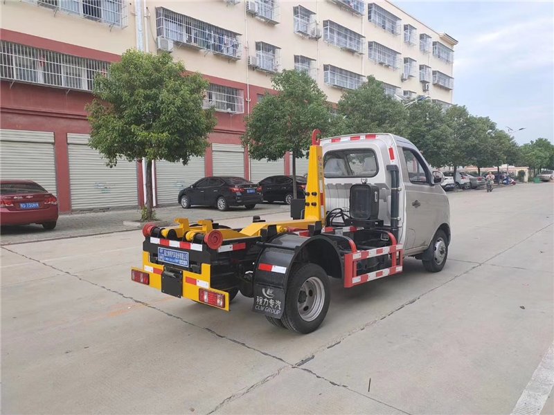 程力威牌CLW5030ZXXSC6車廂可卸式垃圾車