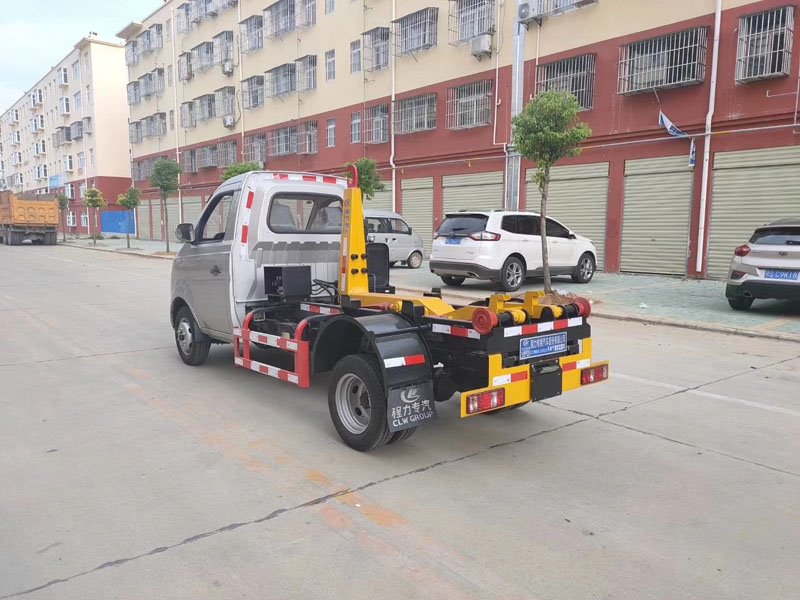 程力威牌CLW5030ZXXSC6車廂可卸式垃圾車