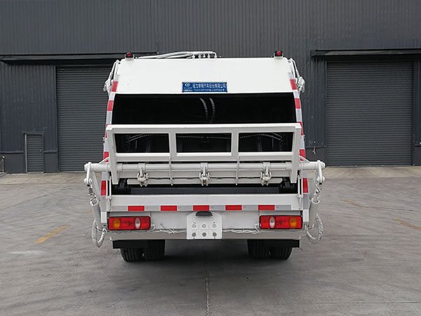 程力威牌CLW5120ZYSE6壓縮式垃圾車