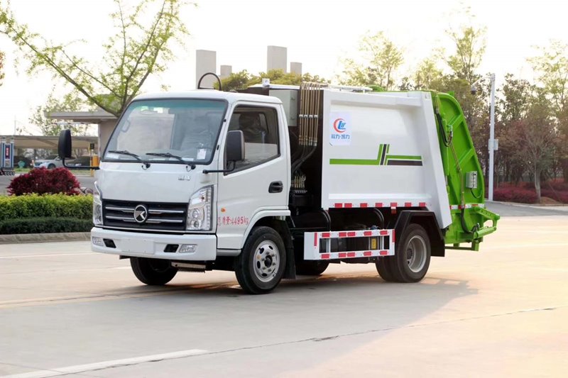 程力威牌CLW5040ZYSKL6壓縮式垃圾車