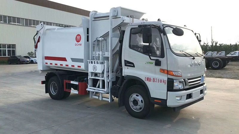 程力威牌CLW5080TCAH6餐廚垃圾車(chē)