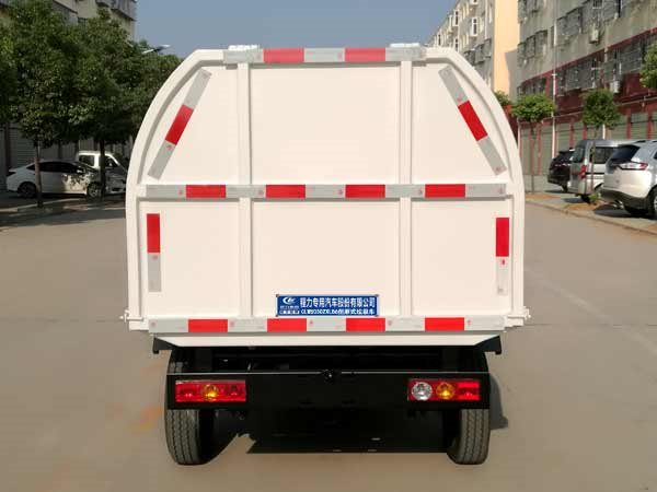 程力威牌CLW5030ZXLB6廂式垃圾車