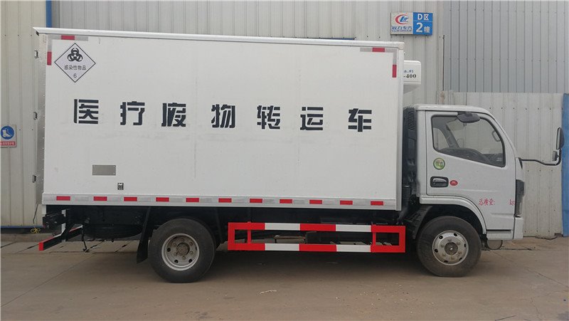 程力威牌CLW5043XYY6醫(yī)療廢物轉(zhuǎn)運車