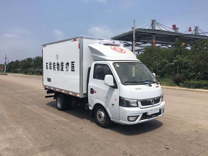 程力威牌CLW5030XYY6醫(yī)療廢物轉(zhuǎn)運(yùn)車