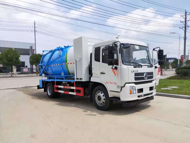 程力威牌CLW5180GQWD6清洗吸污車
