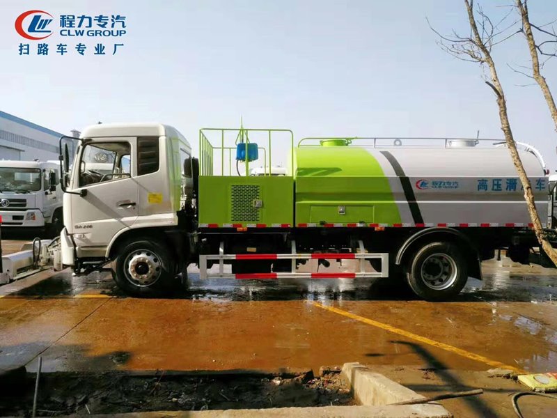 程力威牌CLW5180GQW6YT清洗吸污車