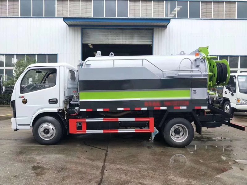 程力威牌CLW5070GQW6清洗吸污車