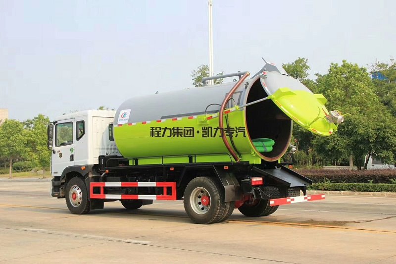 程力威牌CLW5180GQW6清洗吸污車(chē)