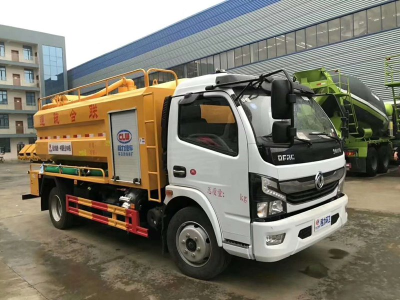 程力威牌CLW5120GQW6清洗吸污車