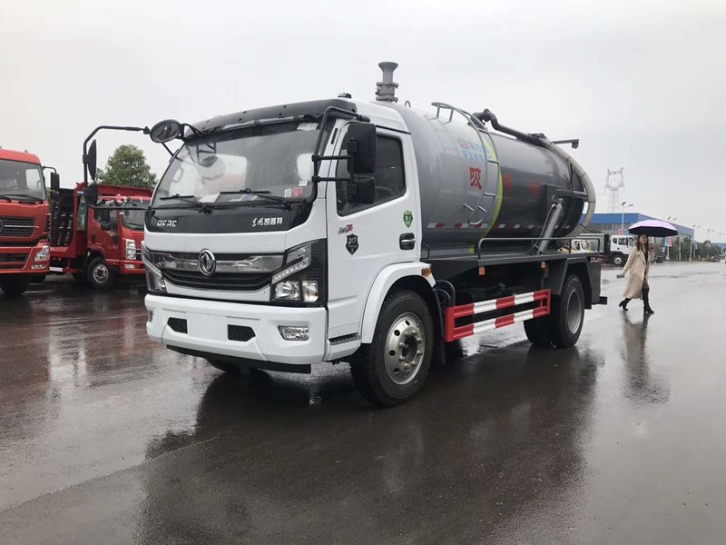 程力威牌CLW5120GQW6清洗吸污車
