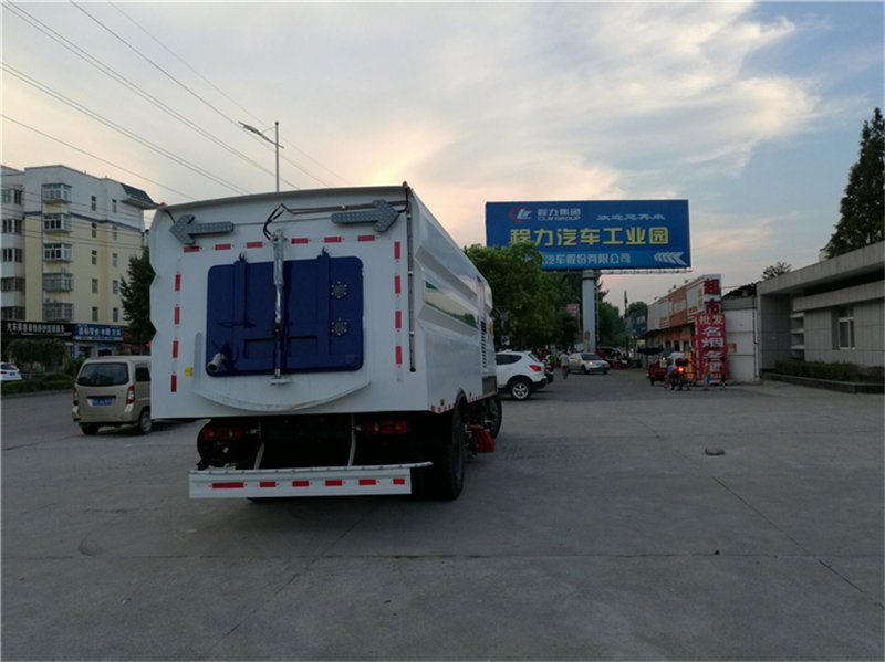 程力威牌CLW5180TXSHL6洗掃車(chē)