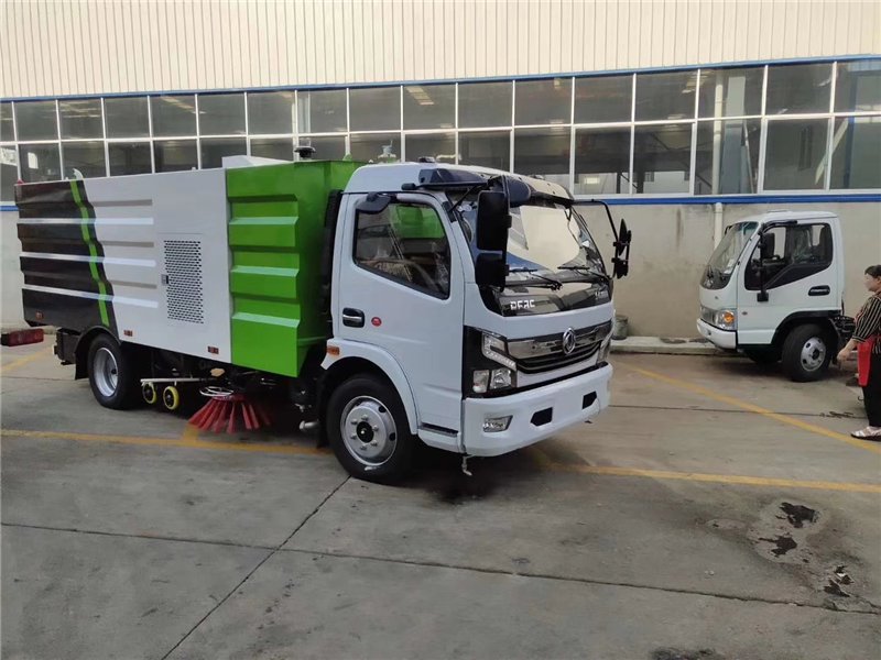 程力威牌CLW5121TXS6洗掃車