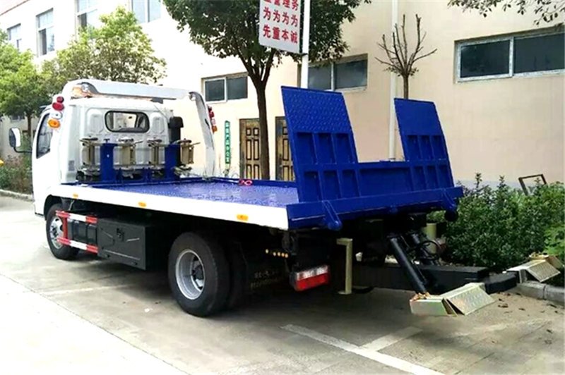 程力威牌CLW5181TQZC6清障車