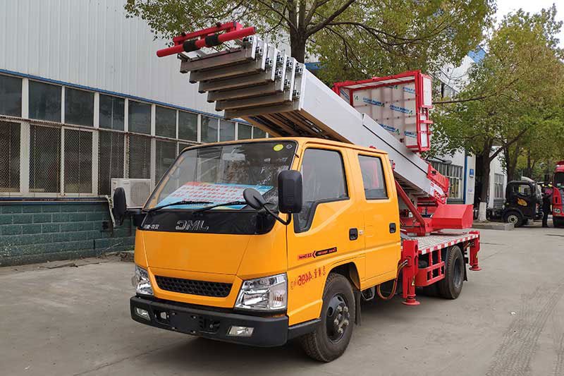 程力威牌CLW5076JGKJ6高空作業(yè)車
