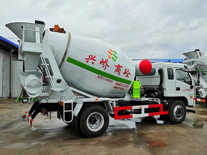 找躍進(jìn)攪拌車6方的多少錢