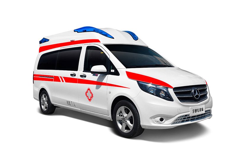 程力威牌CLW5041XJHSH6救護(hù)車