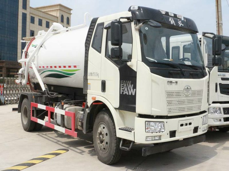 解放5方吸污車之夏季養(yǎng)護(hù)小知識